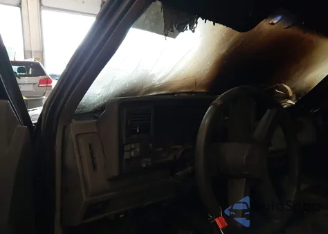 1994 Chevrolet Gmt-400 K2500 from USA, damaged, VIN 2GCFK29KXR1194803